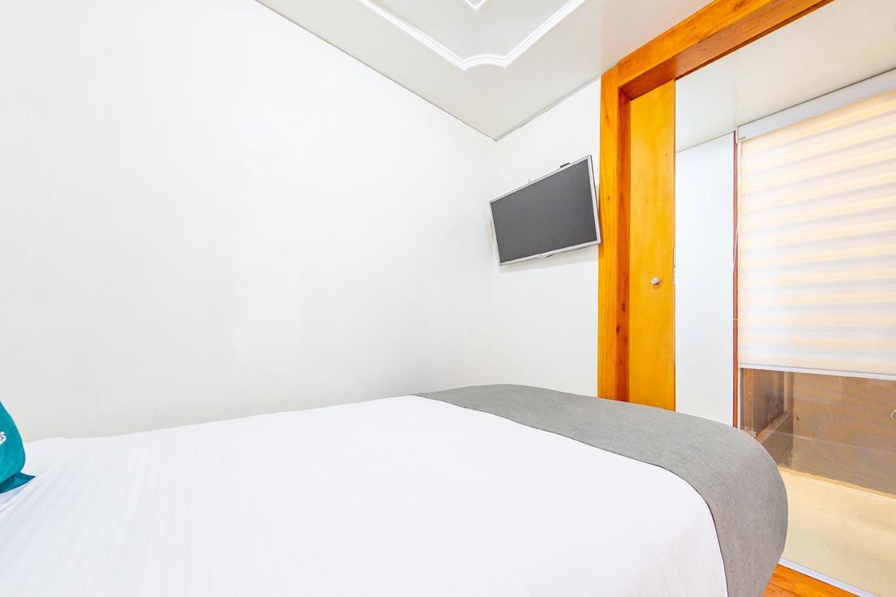 Hotel Ayenda Golden Empresarial Pereira Esterno foto